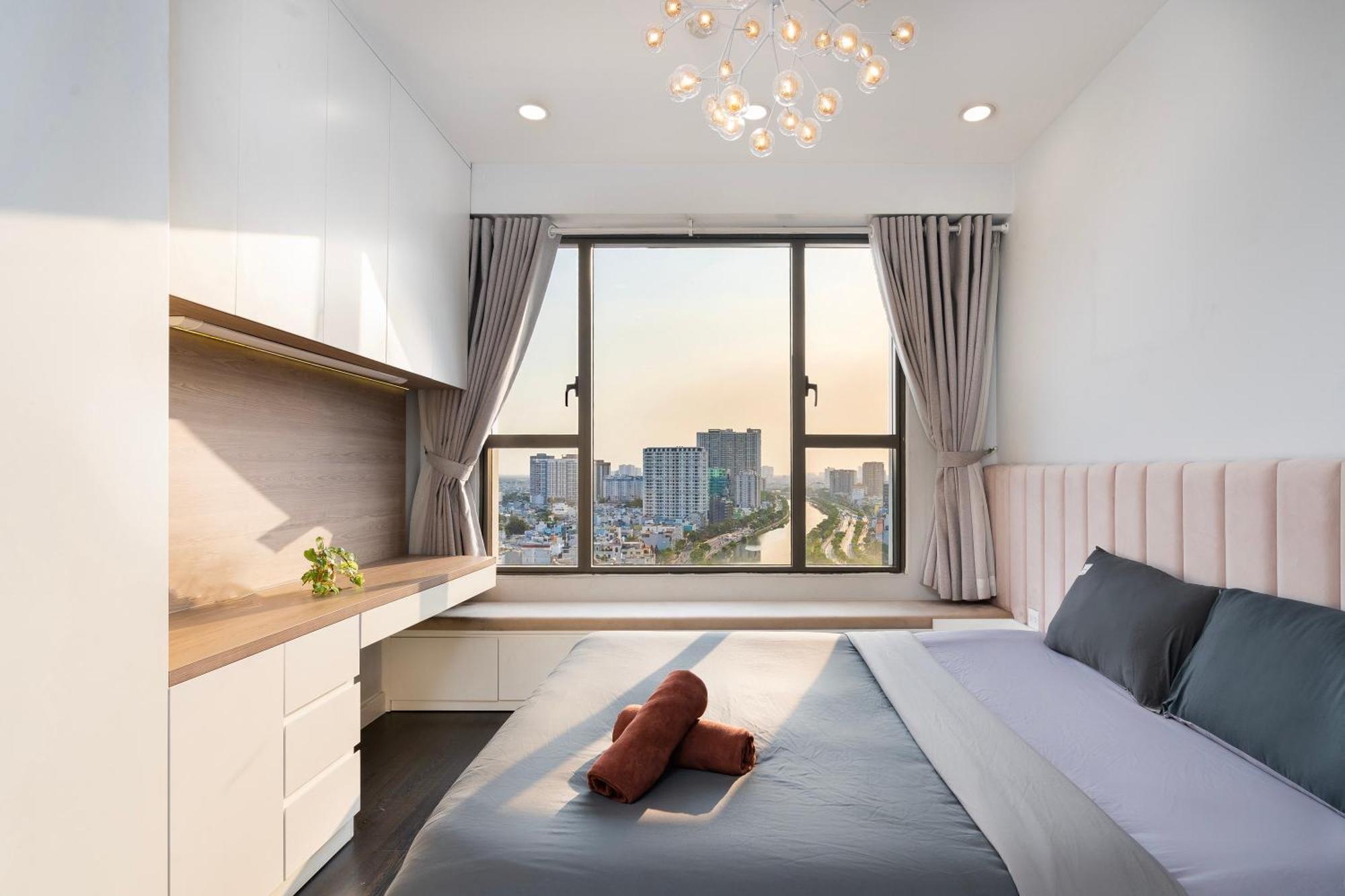 Double E Saigon Apartment In Rivergate Building ホーチミン市 エクステリア 写真