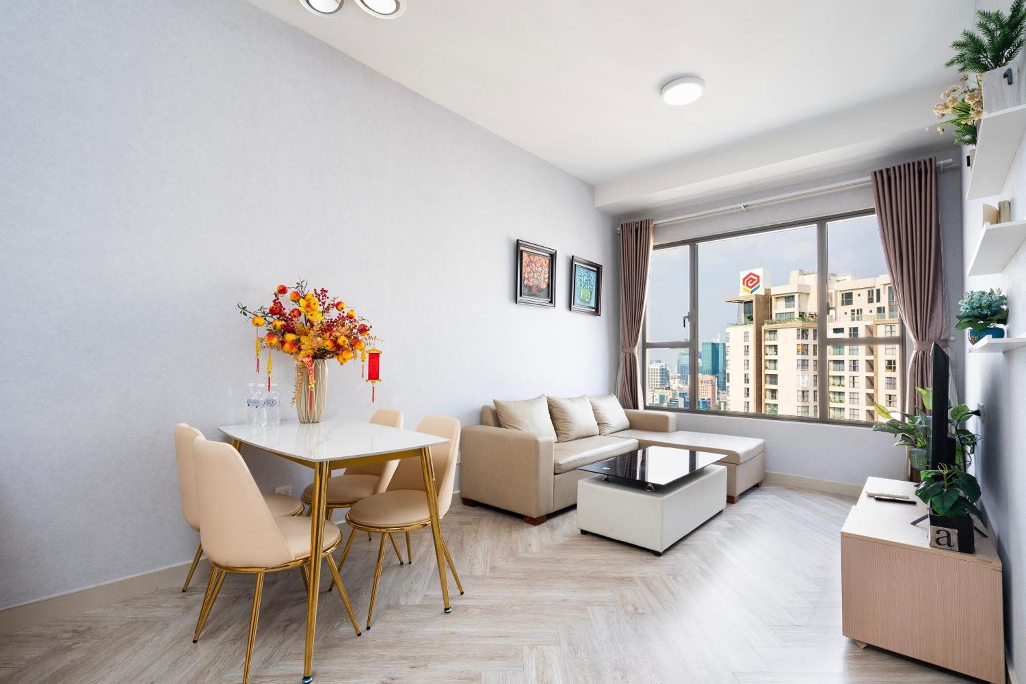 Double E Saigon Apartment In Rivergate Building ホーチミン市 エクステリア 写真