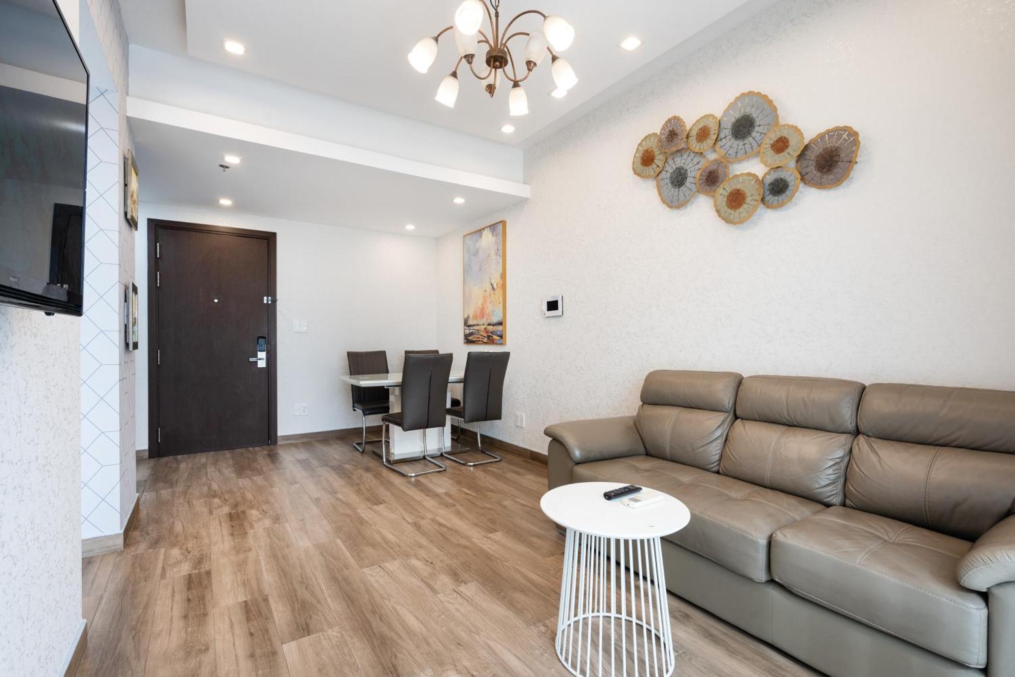 Double E Saigon Apartment In Rivergate Building ホーチミン市 エクステリア 写真