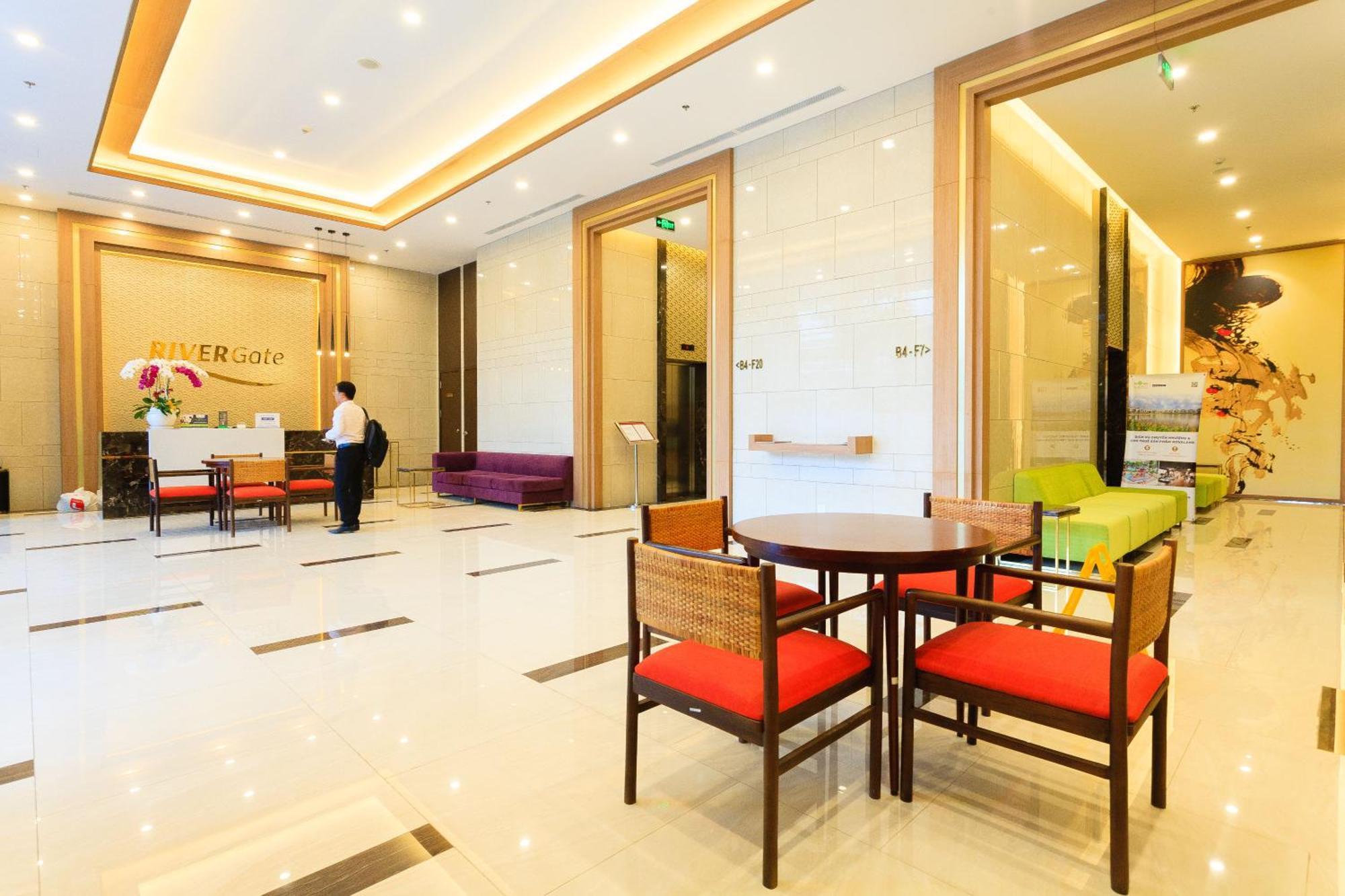 Double E Saigon Apartment In Rivergate Building ホーチミン市 エクステリア 写真
