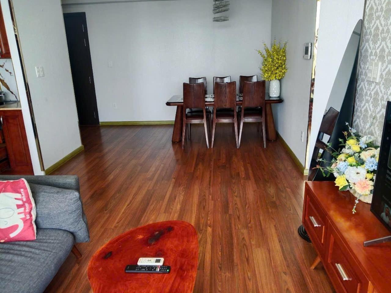 Double E Saigon Apartment In Rivergate Building ホーチミン市 エクステリア 写真