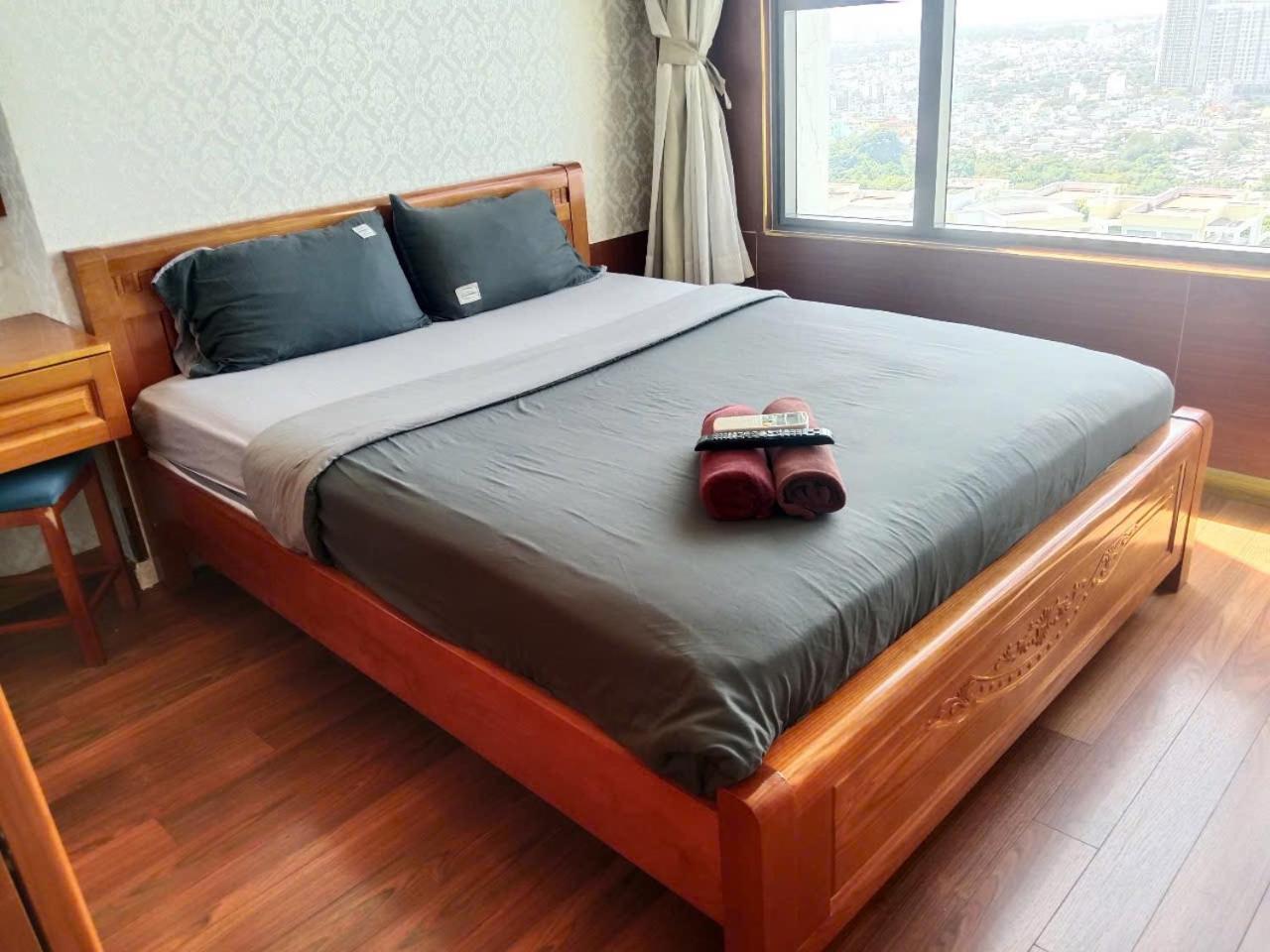 Double E Saigon Apartment In Rivergate Building ホーチミン市 エクステリア 写真