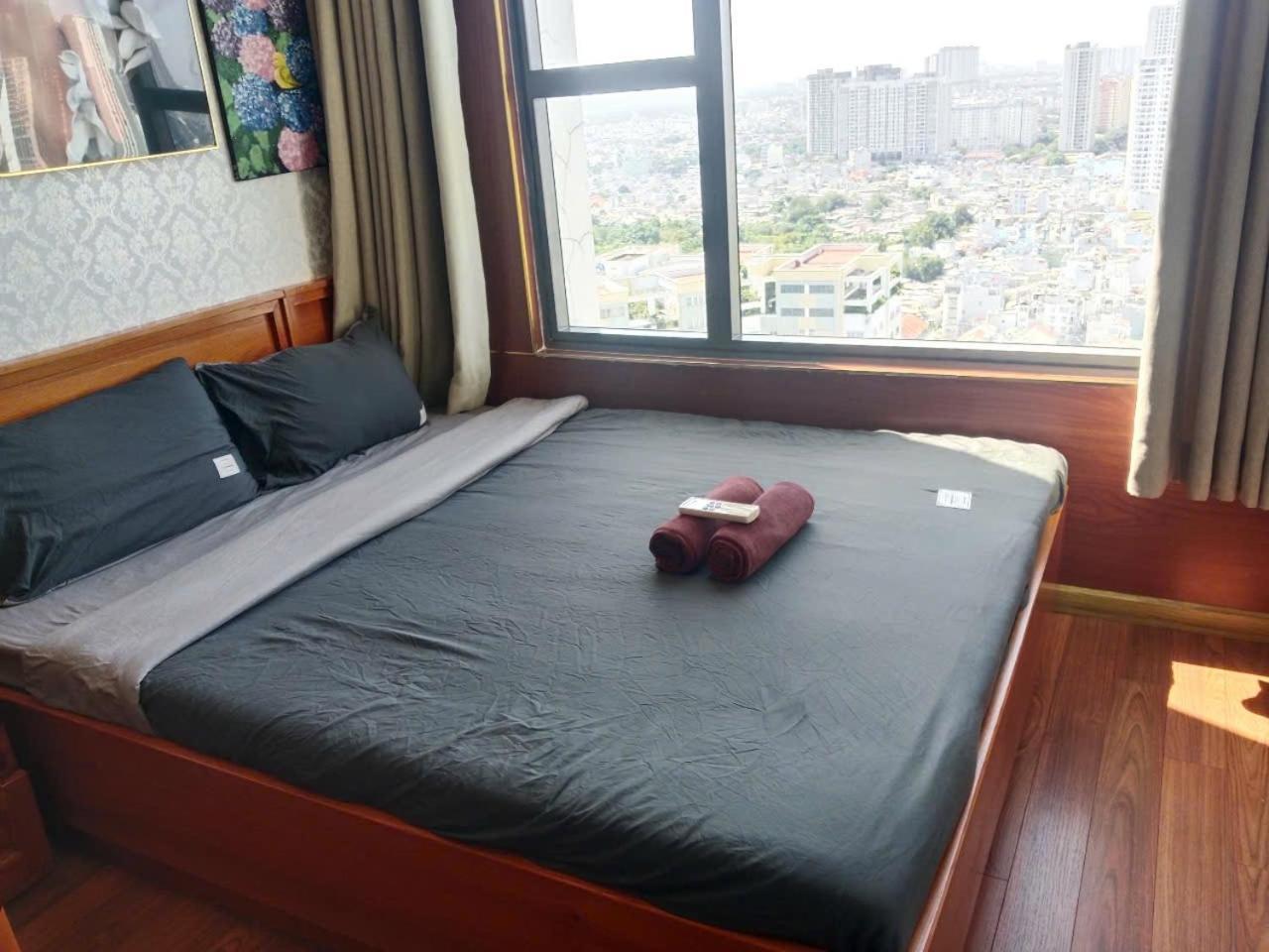 Double E Saigon Apartment In Rivergate Building ホーチミン市 エクステリア 写真