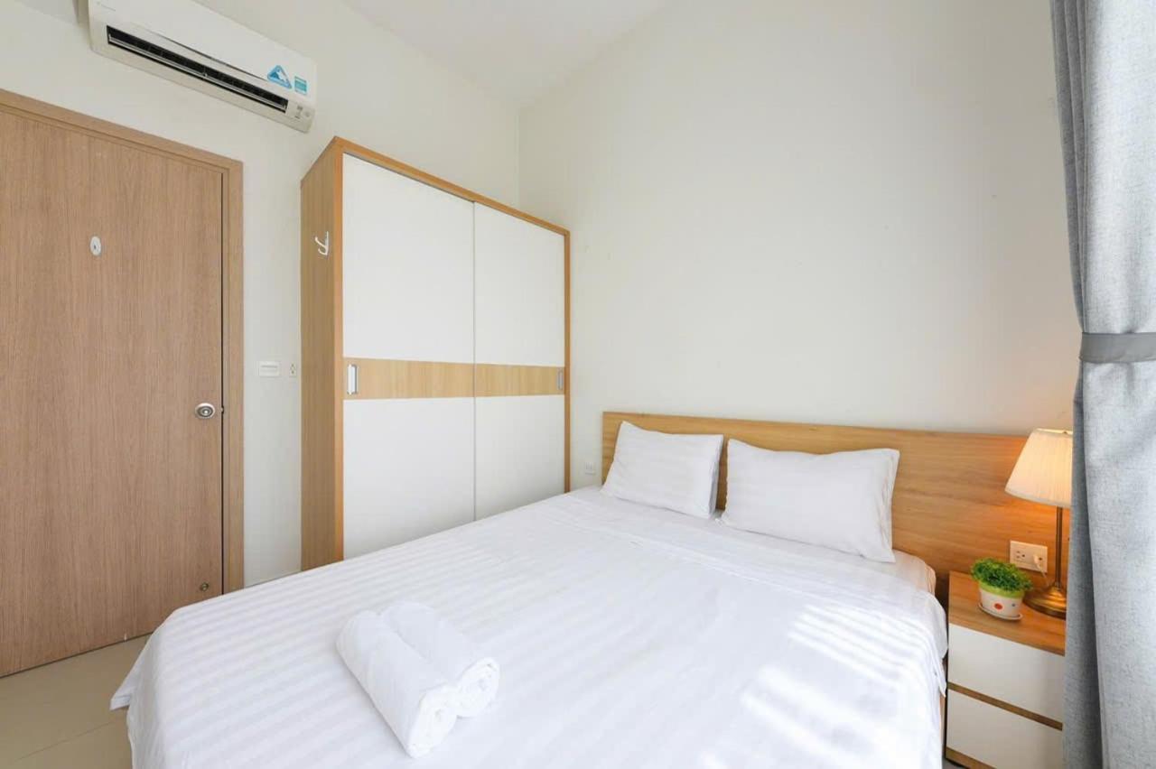 Double E Saigon Apartment In Rivergate Building ホーチミン市 エクステリア 写真