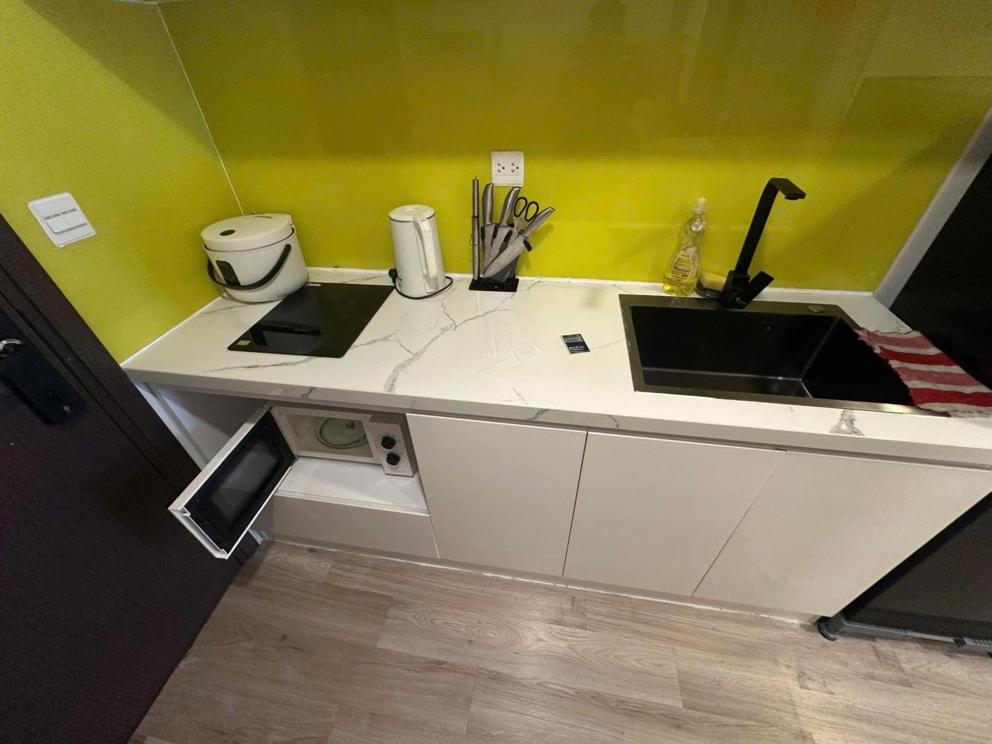 Double E Saigon Apartment In Rivergate Building ホーチミン市 エクステリア 写真